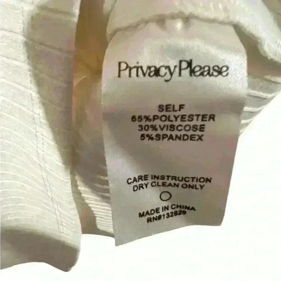 Privacy Please White Ribbed Off the Shoulder Longsleeve Dress Medium - Picture 5 of 6